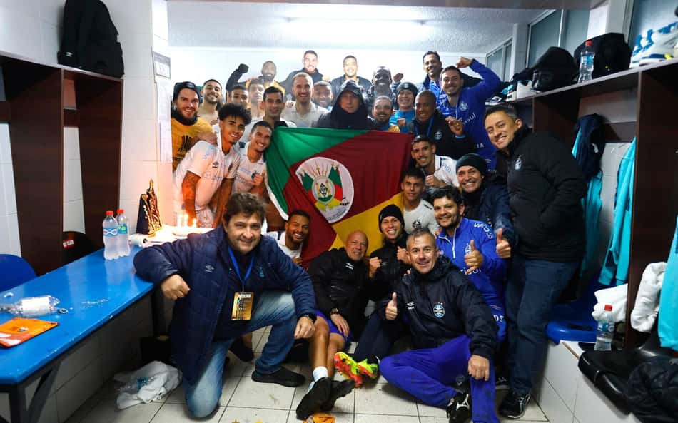 Torcedores do Grêmio colocam herói da classificação no Hall da Fama: 'Um dos maiores da história'