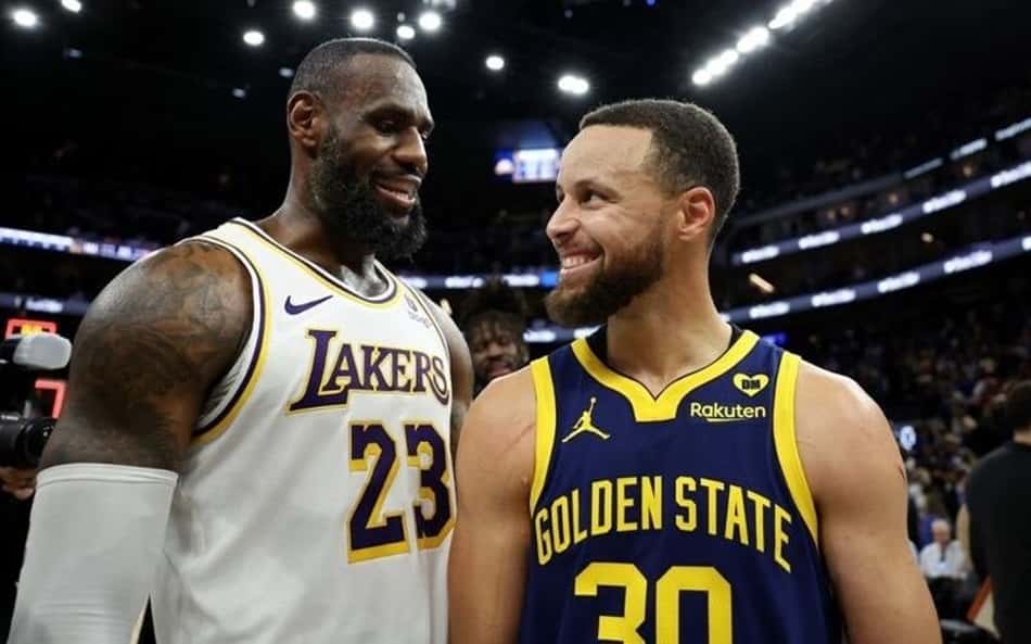 Curry revela convite de LeBron James para jantar no início da carreira na NBA: 'História engraçada'