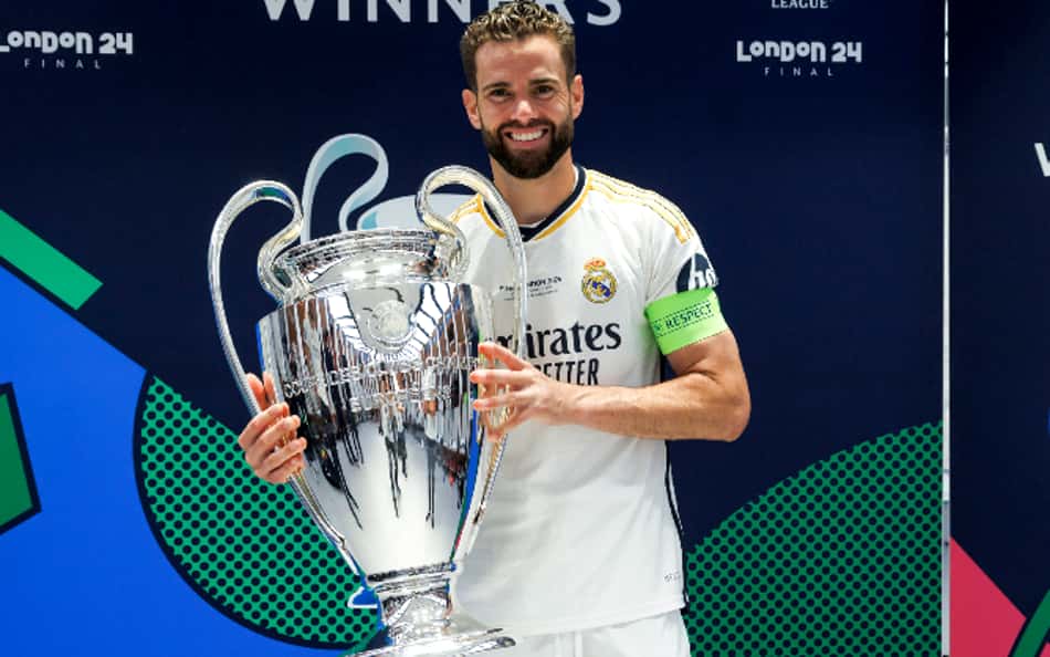 Nacho se despede do Real Madrid em ida para o mundo árabe: 'Até breve'
