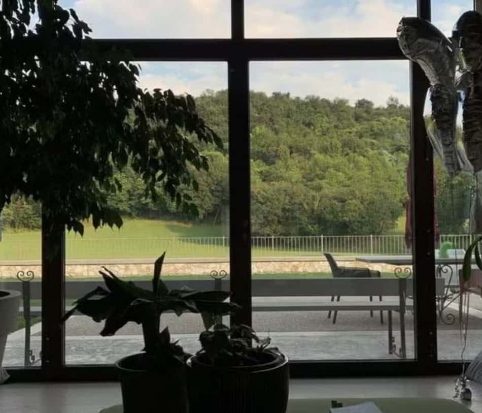 Mansão de Roberto Baggio no interior da Itália