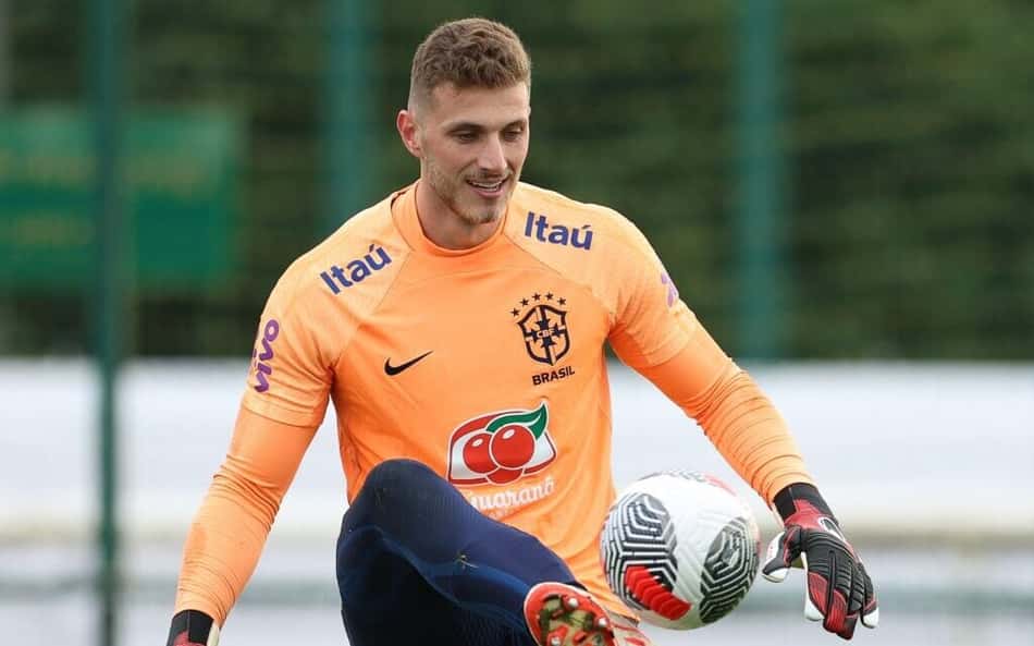 Bento comenta sobre responsabilidade do Brasil ganhar a Copa América: 'Sempre somos favoritos'