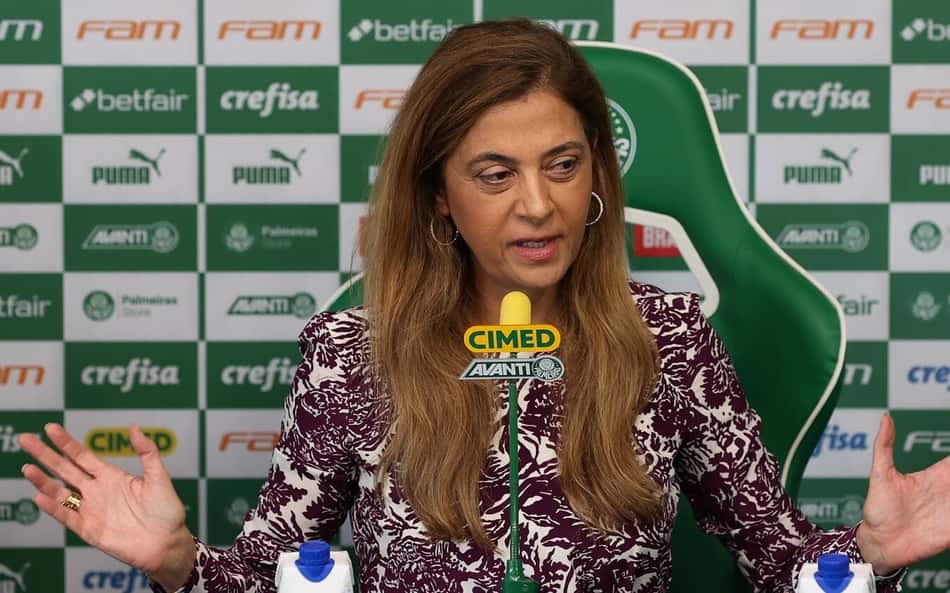 leila_pereira_palmeiras_coletiva-aspect-ratio-512-320