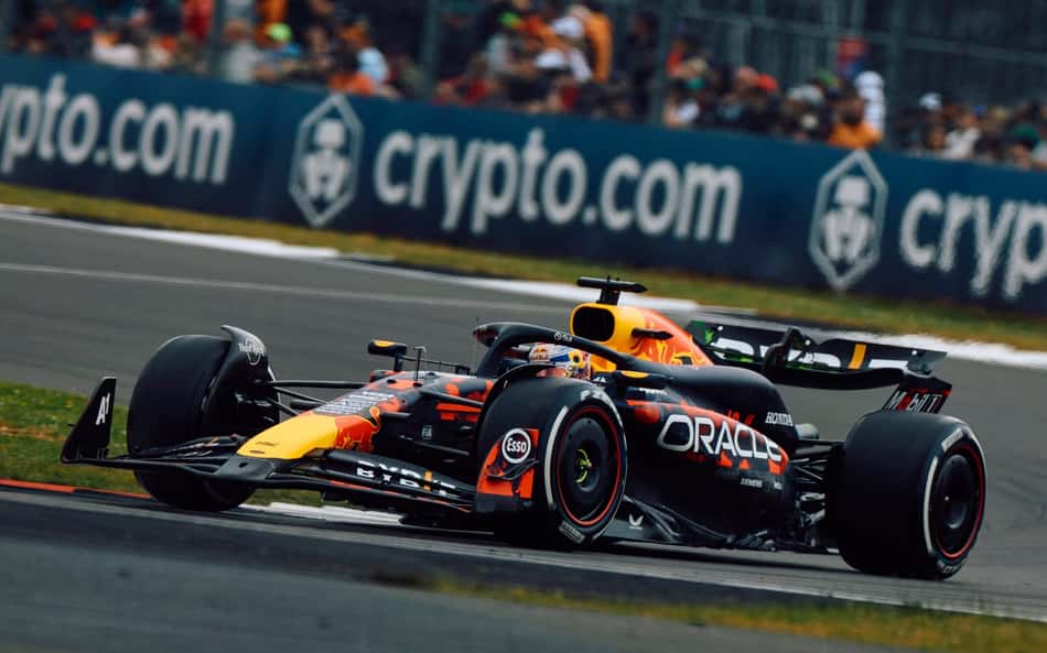 Red Bull vê punição 'inevitável' a Verstappen: 'Vamos precisar de um motor extra'