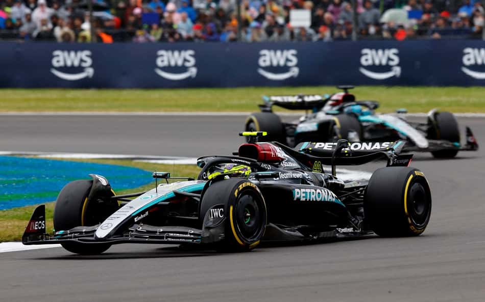 Mercedes confirma atualizações no W15 para Hungria após vitórias seguidas na F1