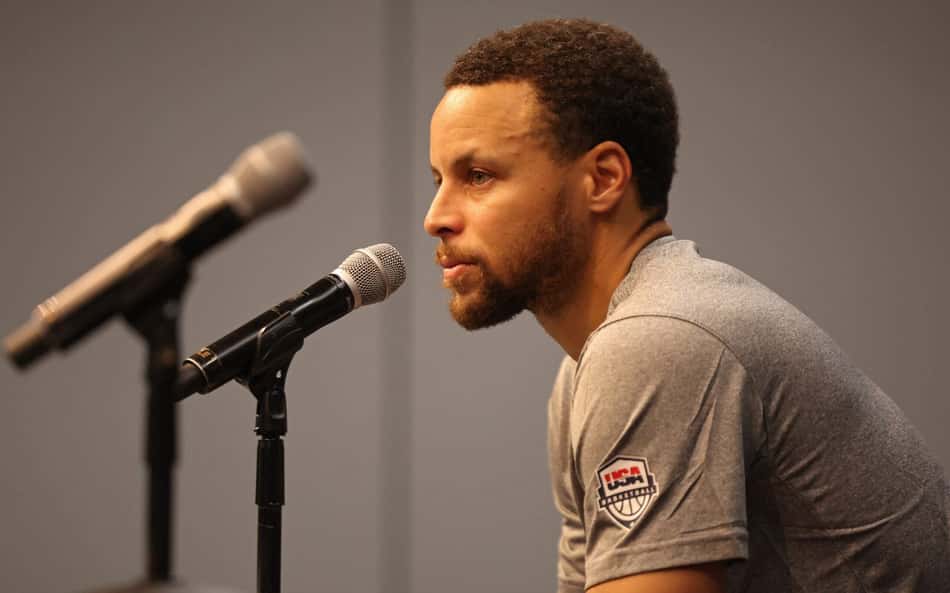 Stephen Curry lamenta corte de astro da seleção: 'O jogo precisa dele'