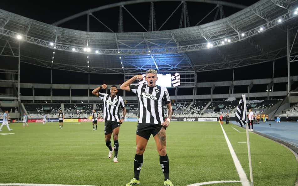 Botafogo pode poupar titulares contra o Cruzeiro; confira a escalação