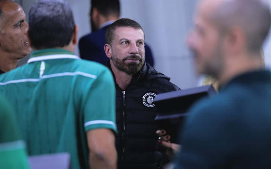 Vasco esclarece suspensão da arbitragem na FGV
