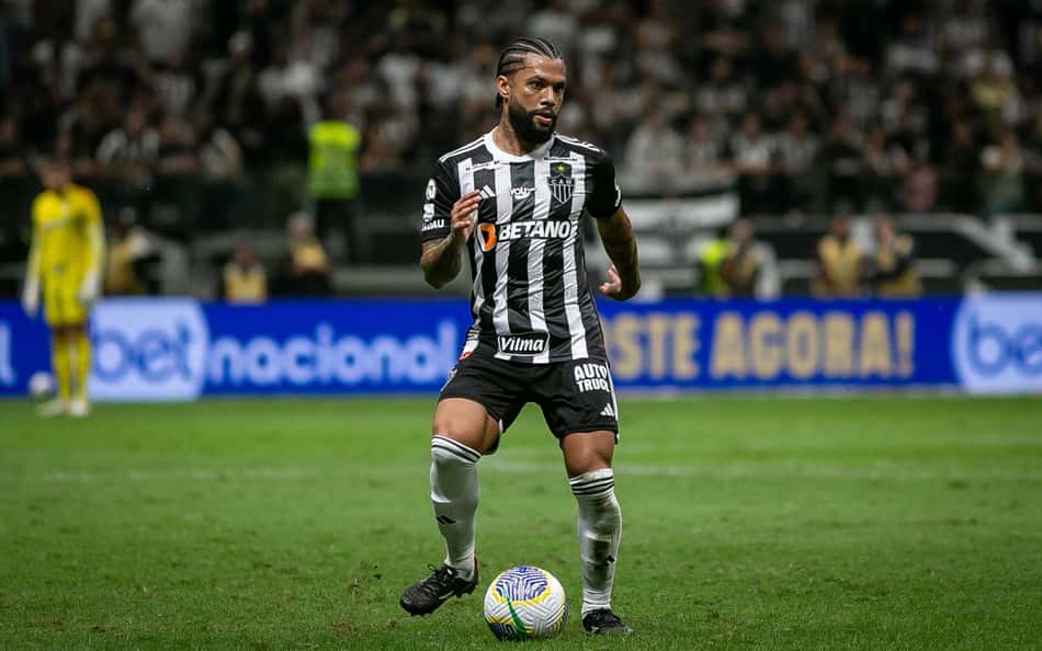 Otávio cobra elenco do Atlético-MG após a partida: 'Tem que estar concentrado'