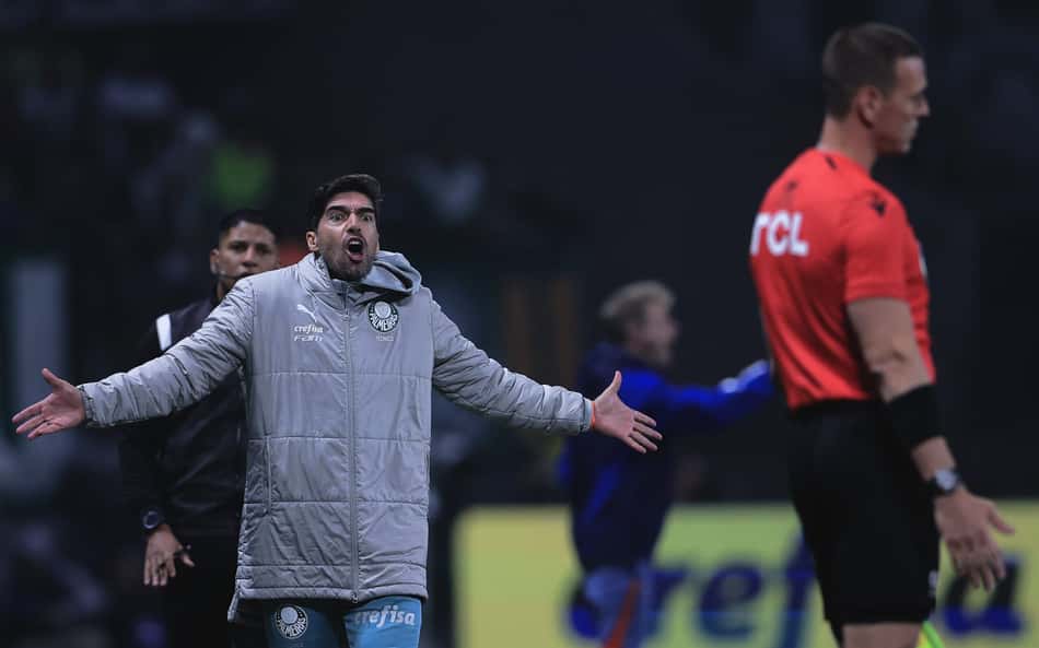 Abel define gol anulado em Palmeiras x Cruzeiro e detona arbitragem: 'Não entendo o critério'