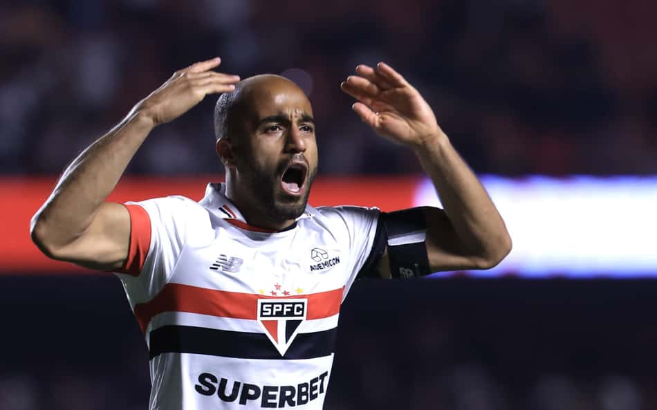 Lucas vê empate do São Paulo contra o Botafogo como injusto, mas pondera: 'Futebol é eficiência'
