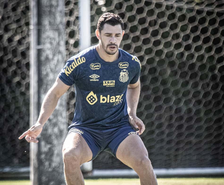 Giuliano – Santos