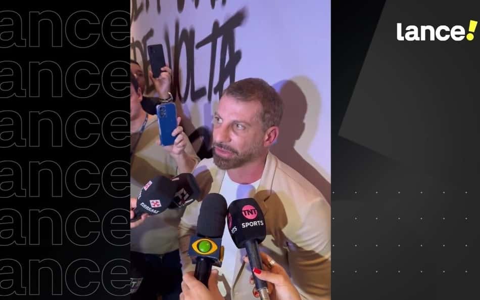 Pedrinho sobre Payet: 'Só sai do Vasco se quiser'