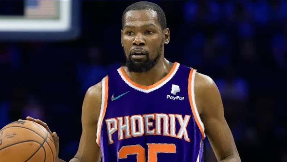 Kevin Durant dispara após notícias de suposta insatisfação: 'Essa sacanagem vende'