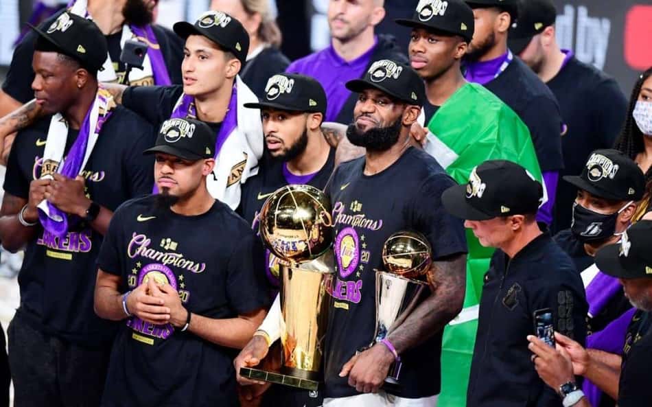 Los Angeles Lakers busca retorno de jogador campeão pela franquia