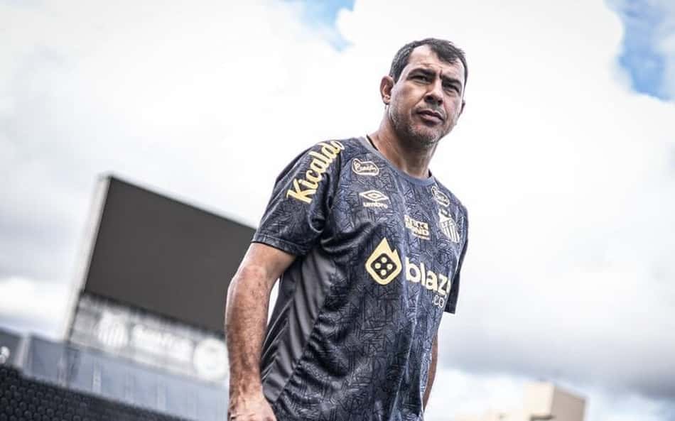 Vitória dá tranquilidade e tempo ao Corinthians, que 'segura' Ramón Díaz e aguarda decisão de Carille