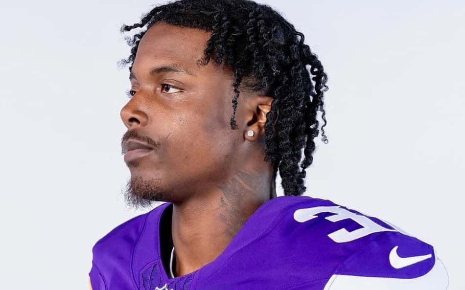 Jogador draftado pela NFL morre em acidente de carro nos Estados Unidos