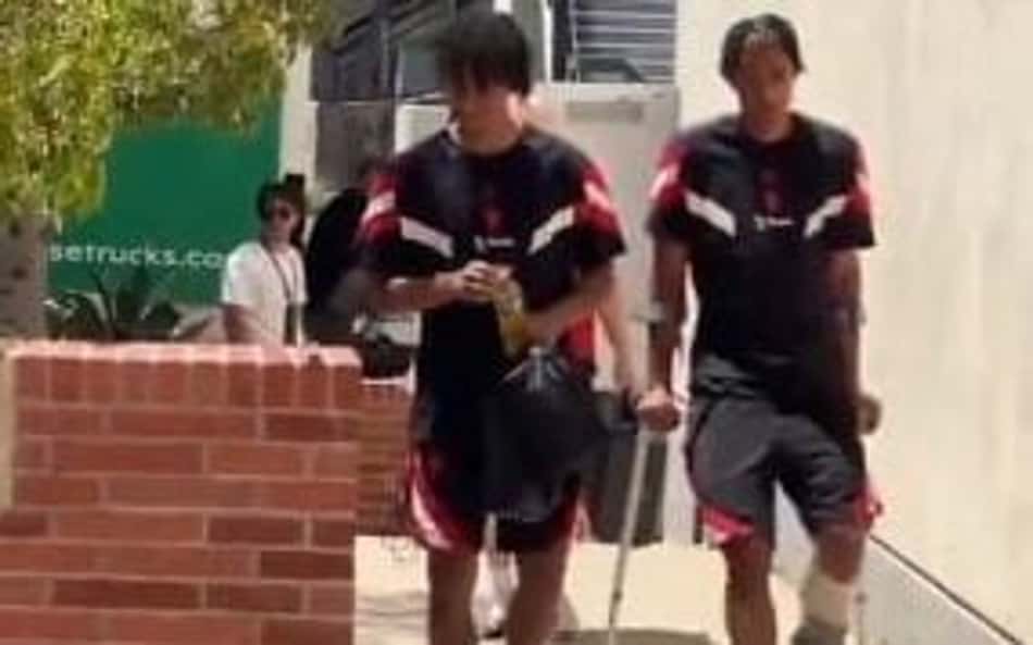 Contratação de R$376 milhões do Manchester United preocupa após ser visto de muletas