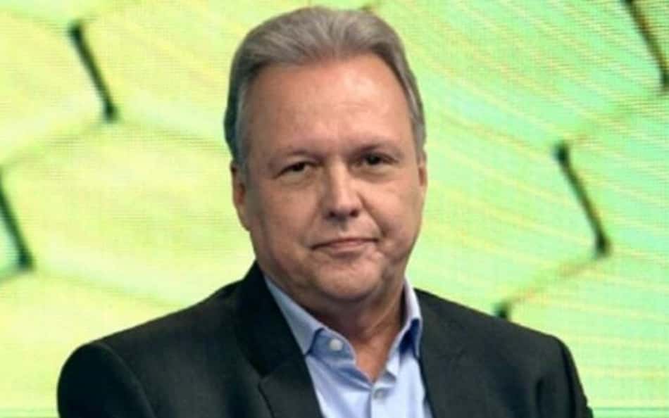 Renato Maurício Prado rasga o verbo contra dupla titular do Flamengo: 'Nulos'