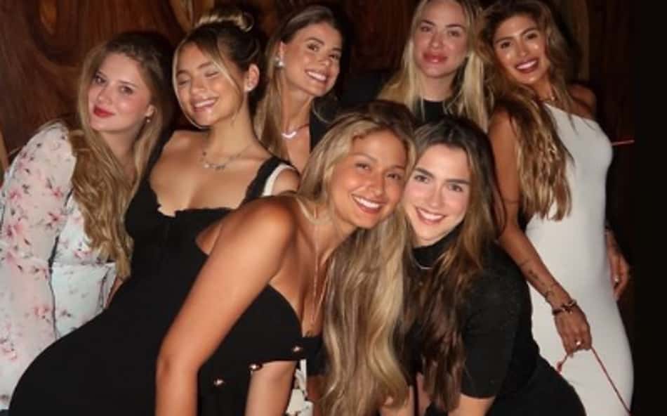 Mulheres de jogadores da Seleção jantam juntas em Las Vegas: 'Só blogueiragem'