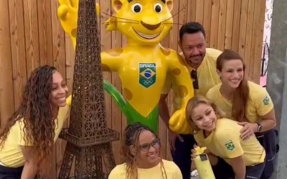 Time de ginástica inaugura o prédio do Brasil após abertura da Vila Olímpica de Paris