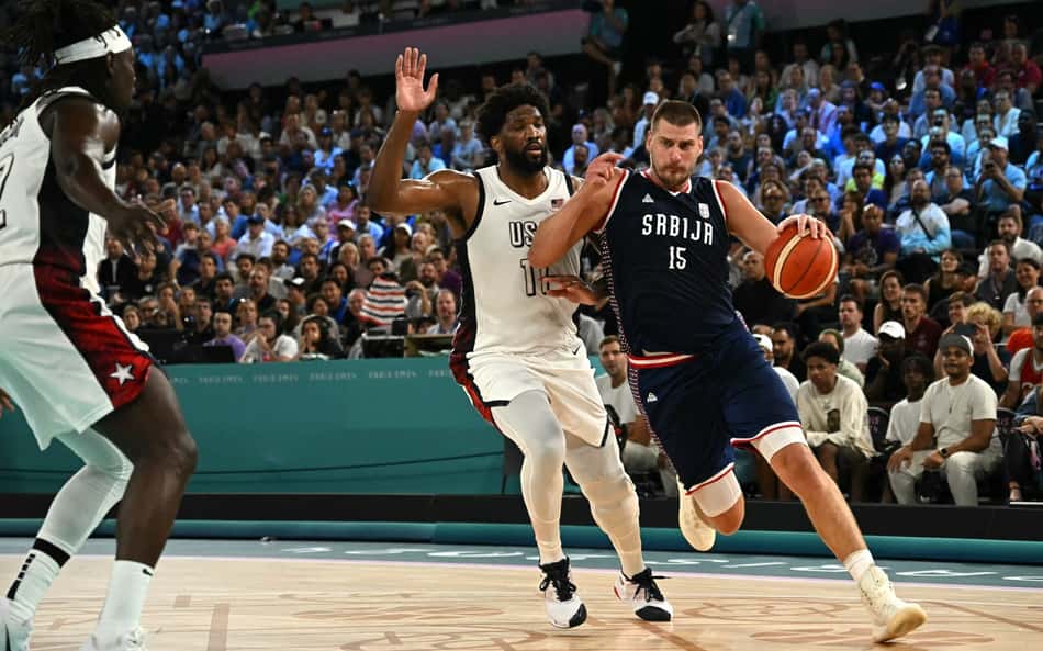 Web vai à loucura com derrota parcial do Dream Team para Sérvia nas Olimpíadas: 'Jokic é o melhor do planeta'