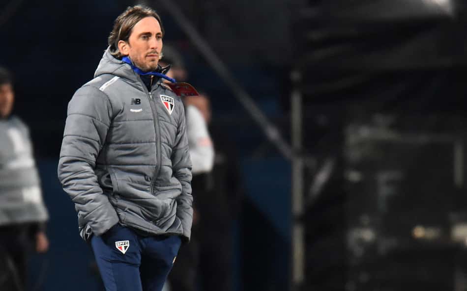 Zubeldía encara seu primeiro 'grande teste' à frente do São Paulo