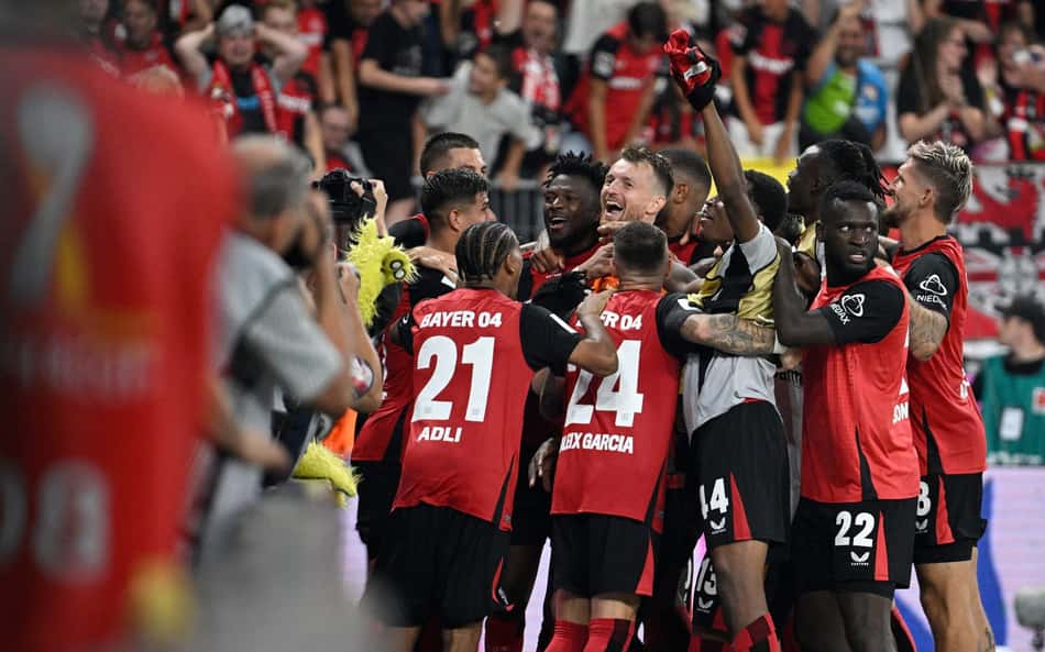 É campeão! Bayer Leverkusen vence Stuttgart nos pênaltis, e conquista a Supercopa da Alemanha