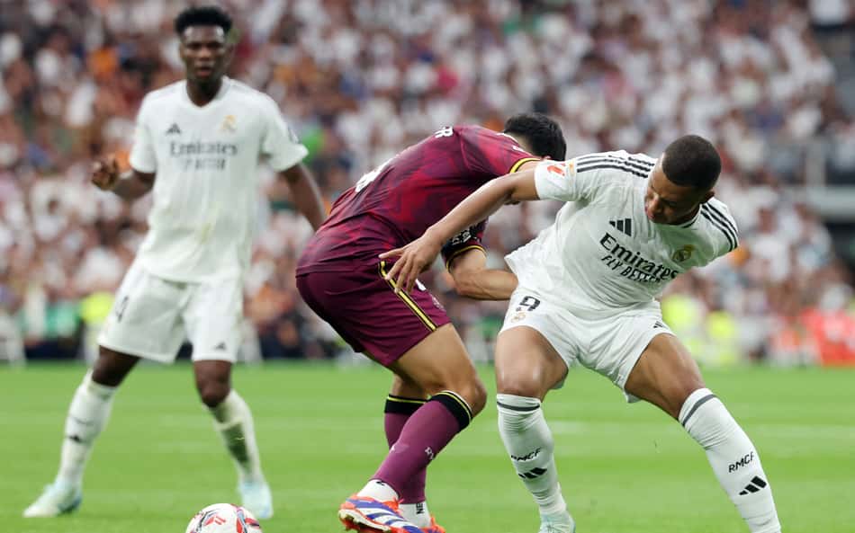 Torcedores do Real Madrid perdem paciência na web: 'Cada partida sem Kroos fica pior'