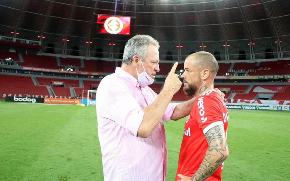 Internacional anuncia retorno de ídolo para Departamento de Futebol