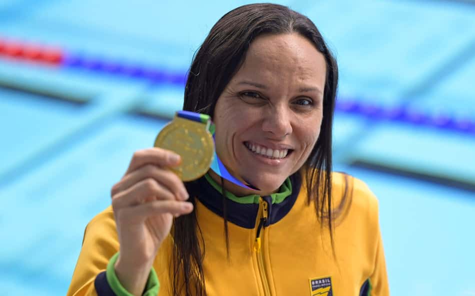 Destaque da natação, Carol Santiago busca sete medalhas em Paris 2024