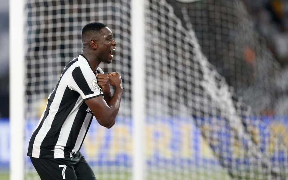 Atlético-GO x Botafogo: como é o retrospecto do confronto?