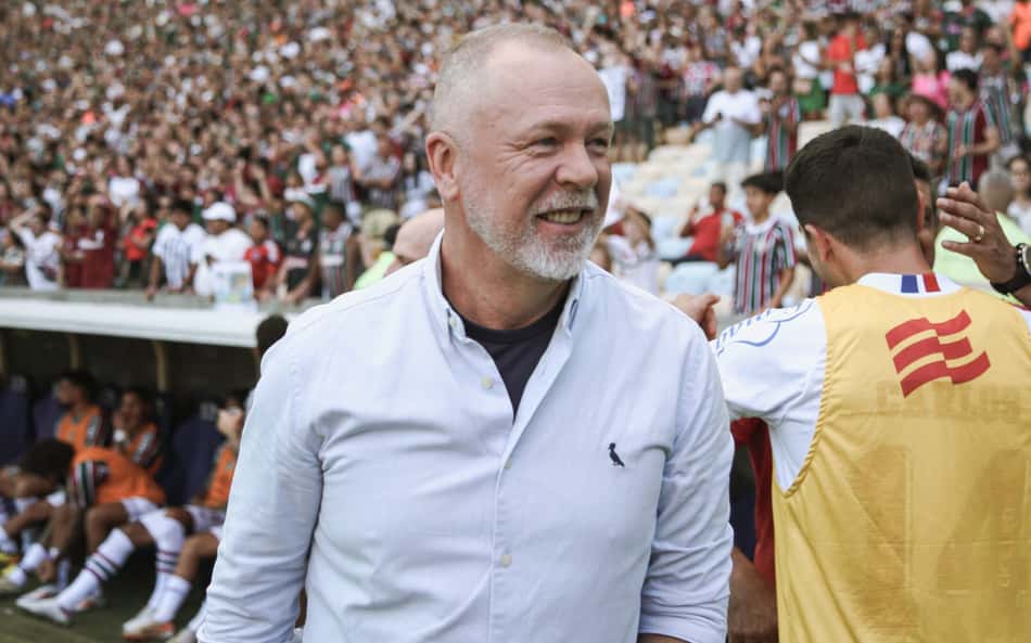 Mano Menezes valoriza sequência invicta do Fluminense: 'Estamos mostrando que é possível'