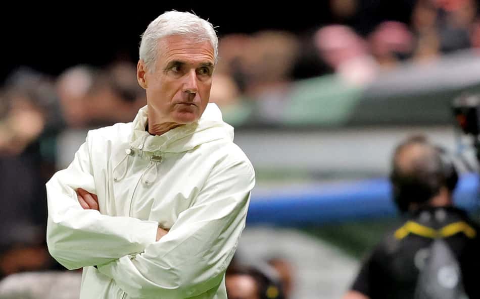 Time de Cristiano Ronaldo quer trocar Luis Castro por ex-técnico do Real Madrid, diz jornal