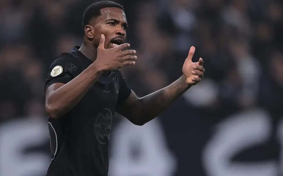 Corinthians pode gastar até R$ 22 milhões com Cacá em gatilhos do contrato