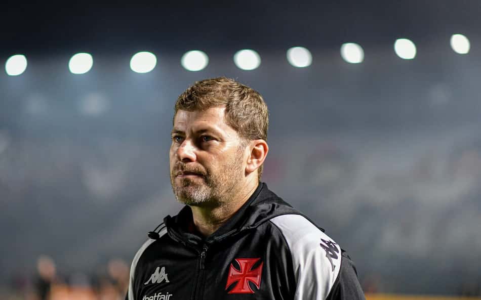 Rafael Paiva pondera sobre atuação do Vasco em empate no apagar das luzes: 'Resposta de como podemos jogar'