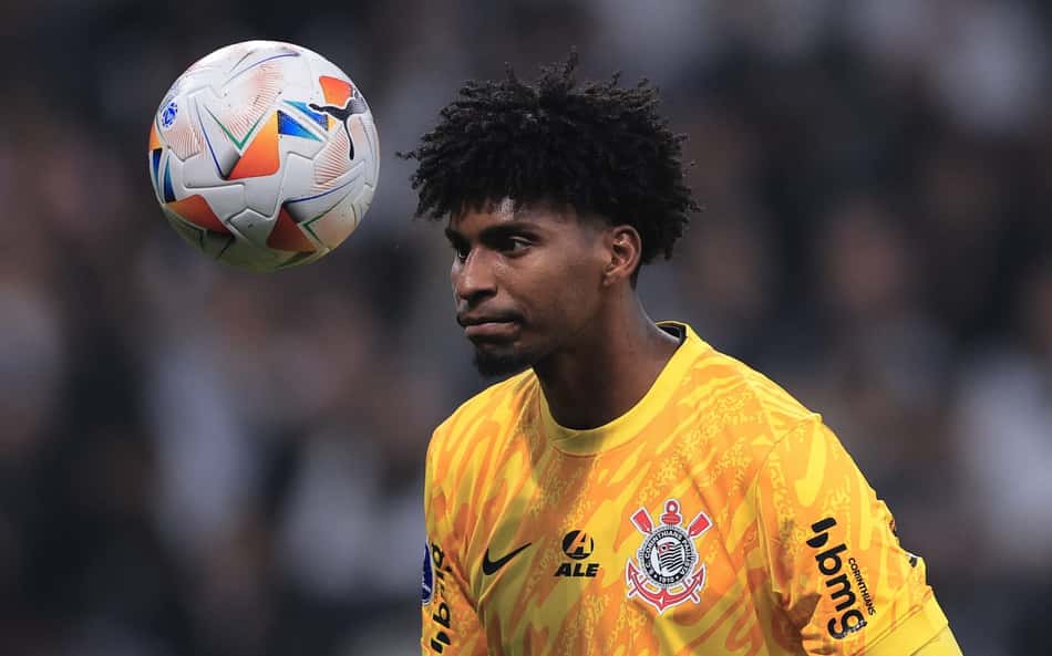 Corinthians: jornalista aponta culpados por saída de Hugo Souza do Flamengo