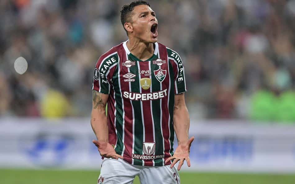 Indireta? Torcedores do Fluminense apontam alfinetada de Thiago Silva ao Botafogo