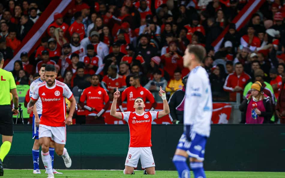 Internacional vence Cruzeiro em casa com gol de Borré