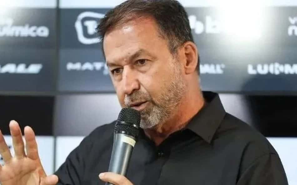 Augusto Melo e mais seis dirigentes serão ouvidos na Comissão de Ética do Corinthians