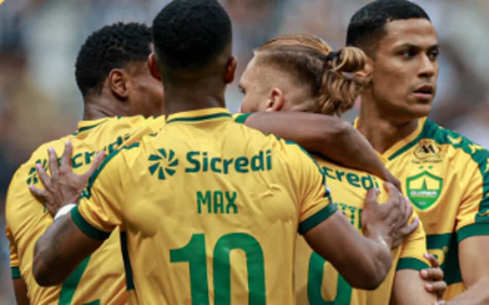 Web vai à loucura com pênalti marcado para o Cuiabá contra o Atlético-MG: 'Piada'