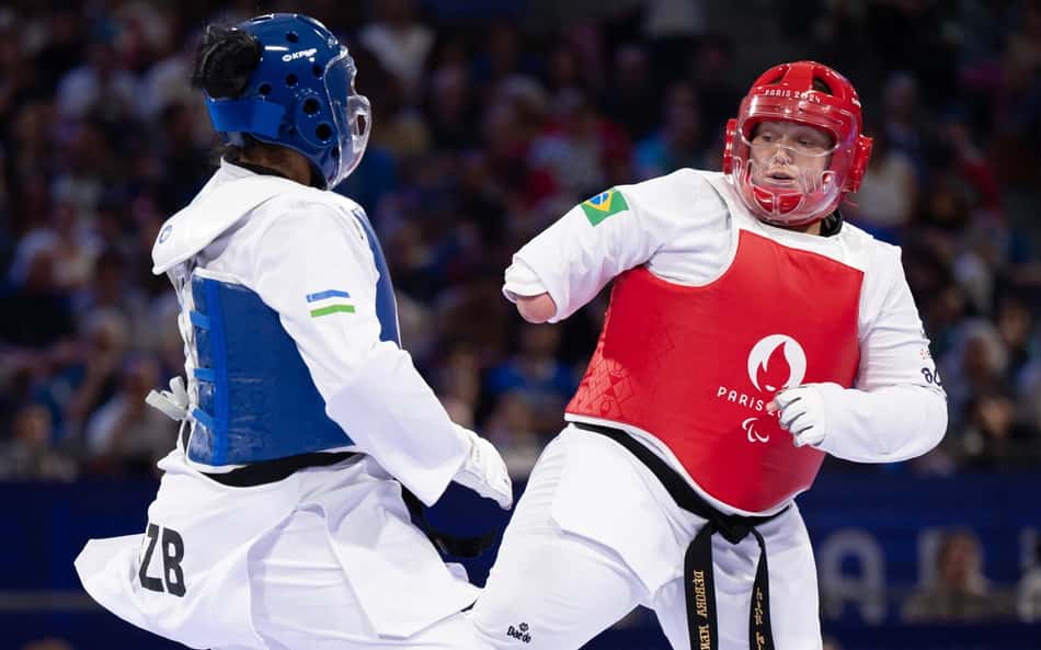 Débora Menezes perde na disputa do bronze no taekwondo