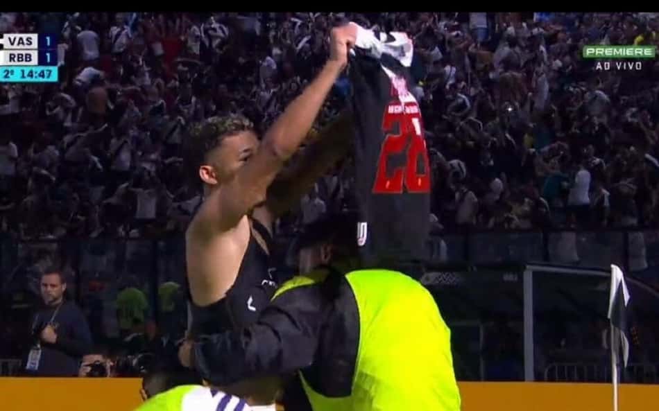 Torcedores do Vasco comparam Adson a Lionel Messi: 'O tempo dirá quem foi maior'