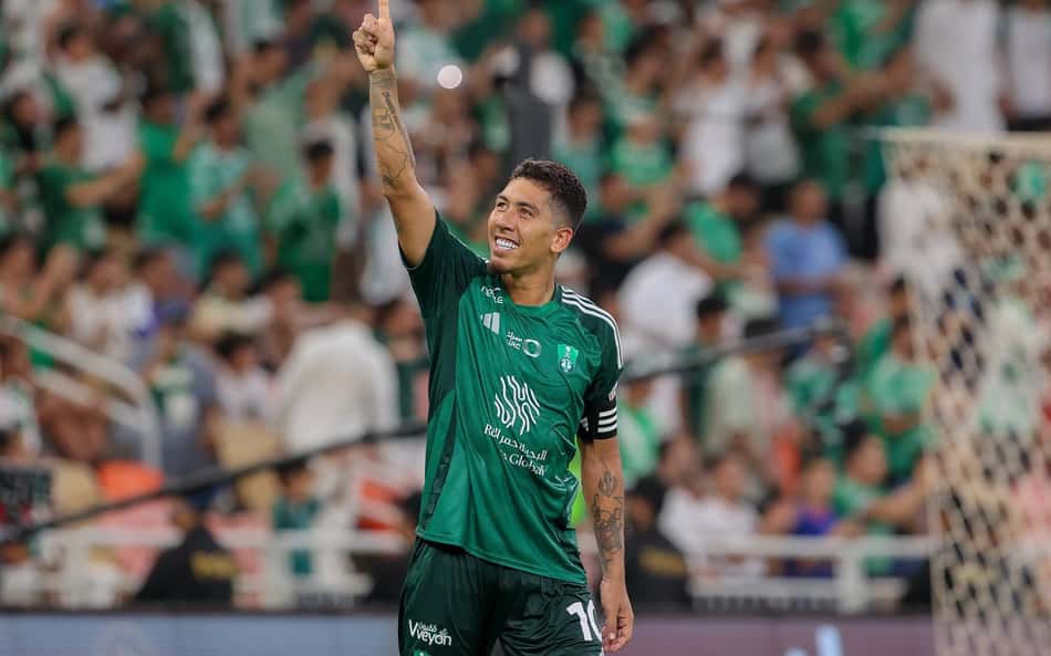 Roberto-Firmino-Al-Ahli-aspect-ratio-512-320