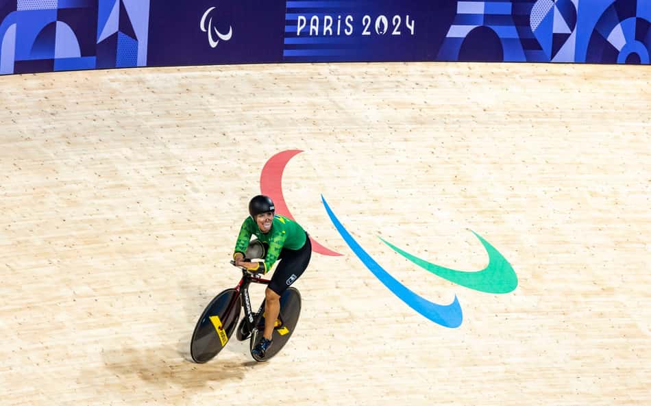 Sabrina Custódia fica fora do pódio no ciclismo contrarrelógio nas Paralimpíadas