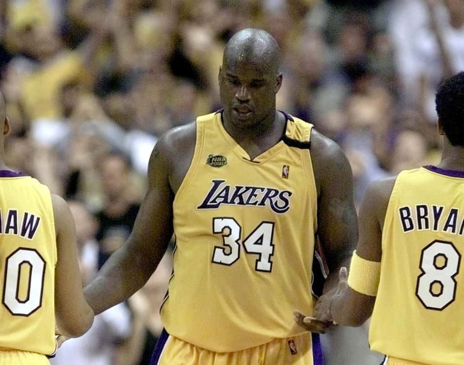 Shaquille O'Neal foi o MVP da Finais nos três títulos do Lakers (Foto: JEFF HAYNES/AFP via Getty Images)