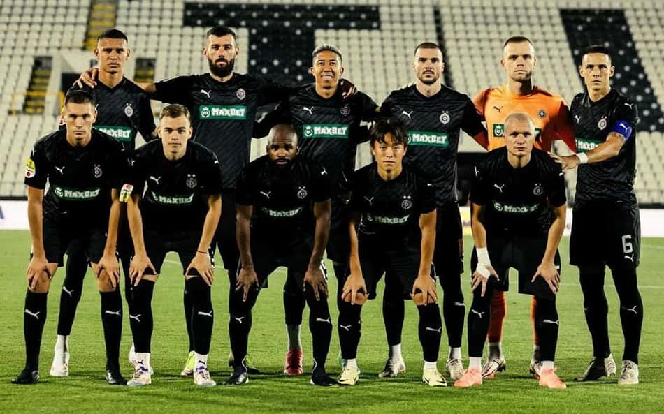 Conheça o Partizan, gigante da Sérvia e participante da Conference League 2024-25