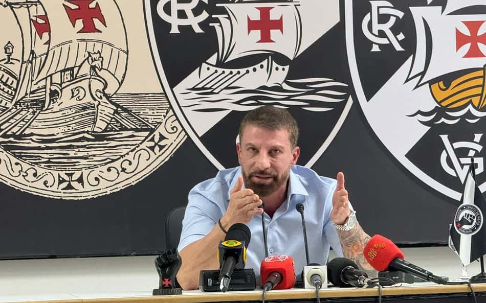 Jornalista taxado de 'preconceituoso' por Pedrinho se retrata publicamente com o Vasco