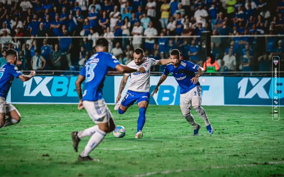 Com dupla 'Lei do ex', Fortaleza bate o Cruzeiro em Cariacica