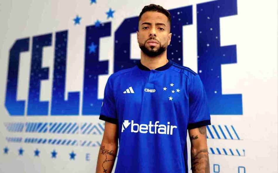 Cruzeiro leva prejuízo imenso e perde zagueiro para o clássico contra o Atlético-MG