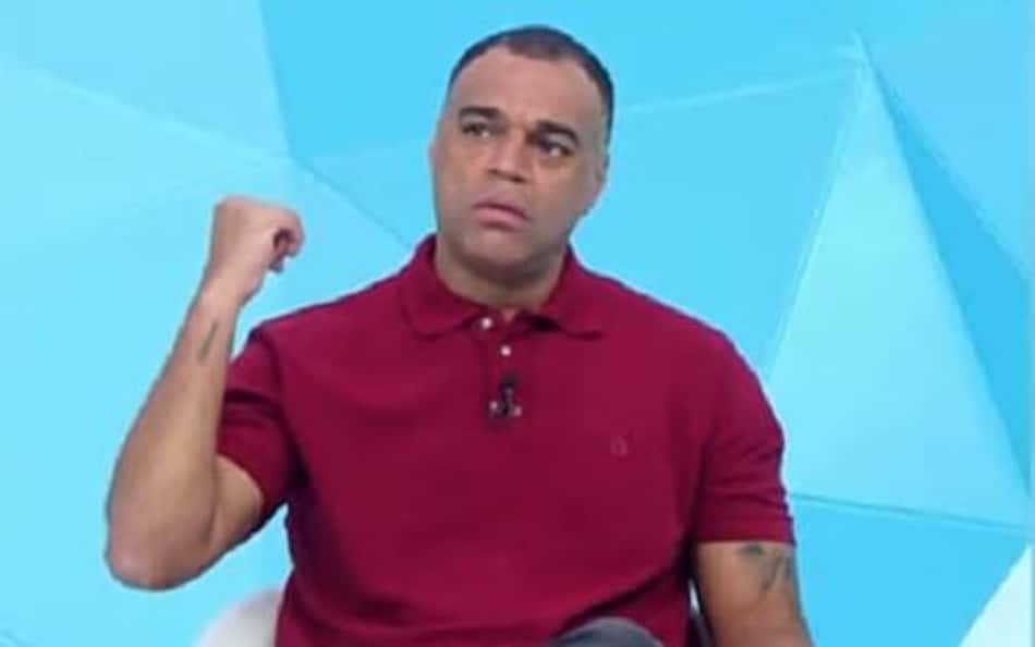 Denilson elogia Fluminense mesmo após derrota e aponta destaque da equipe: 'Muita disposição'